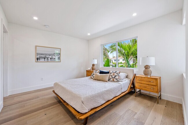 Building Photo - 310 Edmor Rd