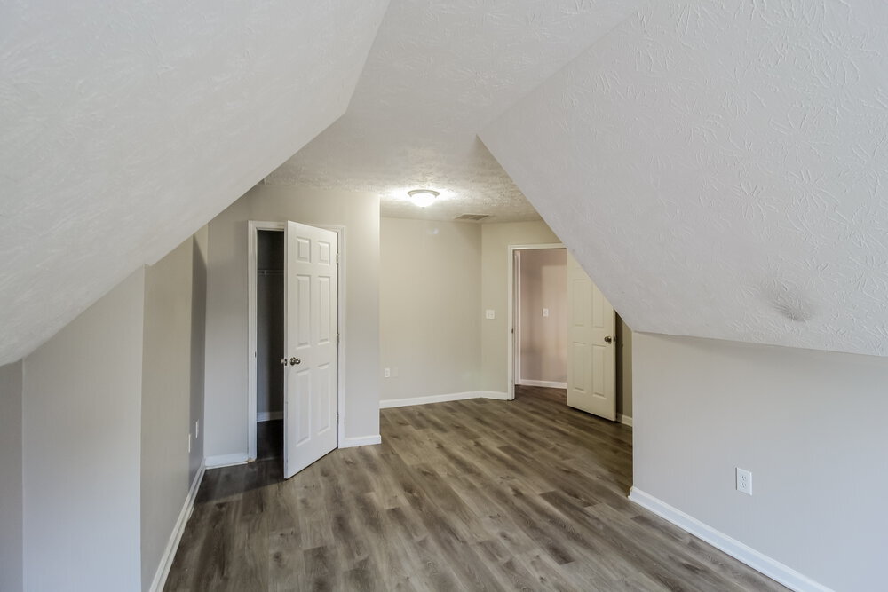 Building Photo - 375 Wisteria Blvd