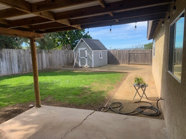 Building Photo - 258 Mountain View Dr