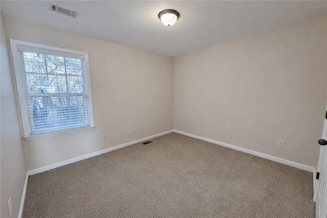 Building Photo - 1611 Signal Flag Way