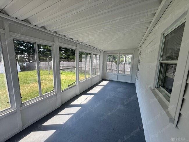 Building Photo - 1261 Malden Ave