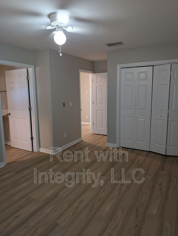 Building Photo - 4234 Augustus Oak Ct