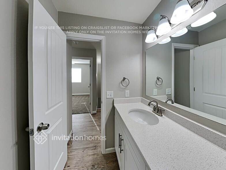 Building Photo - 7476 Middle Bay Way