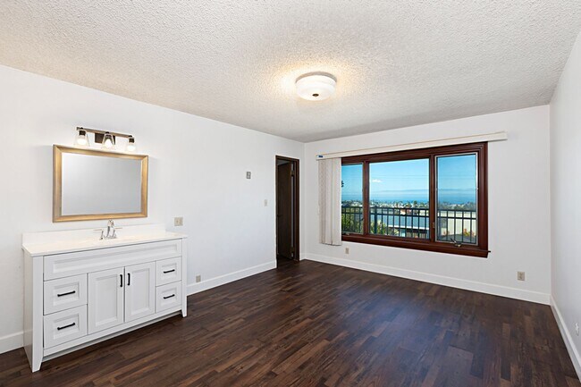 Building Photo - Timeless 4BR/2BA Corner-Lot Home, Perched on the Hills of Ocean Beach. Sweeping Ocean Views