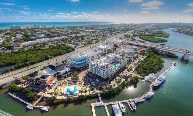 Building Photo - 111 Seabreeze Cir