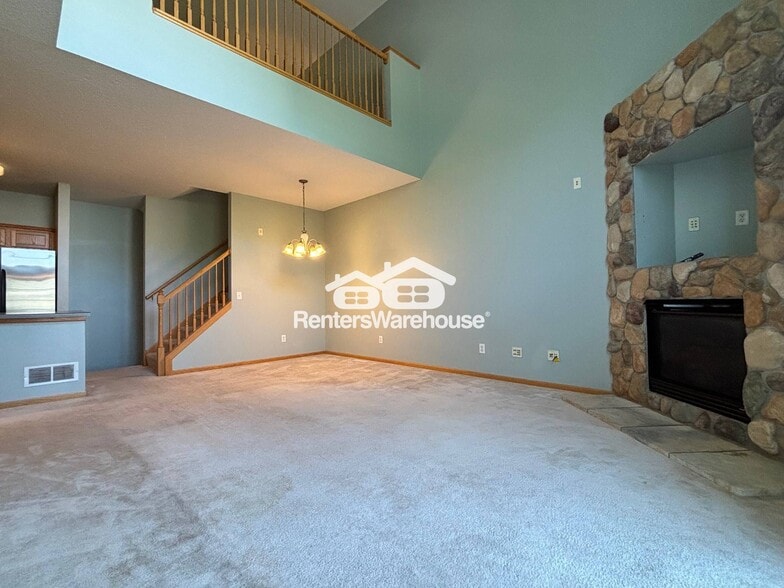 Building Photo - 6787 Pine Crest Trail S