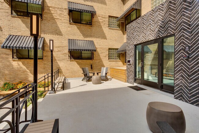 Building Photo - 611 East 11th