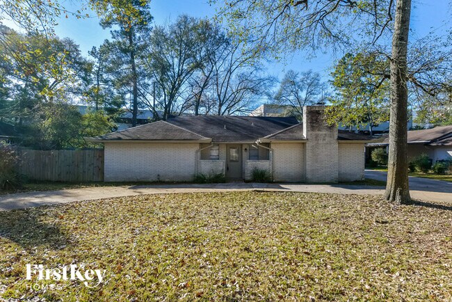 Primary Photo - 214 Oakwood Dr