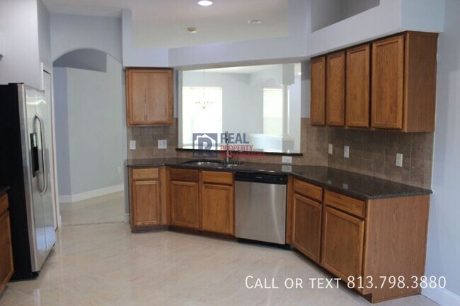 Building Photo - 452 Westchester Hills Ln