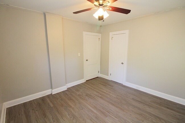 Building Photo - Welcome to Your New Home in Enderly Park!