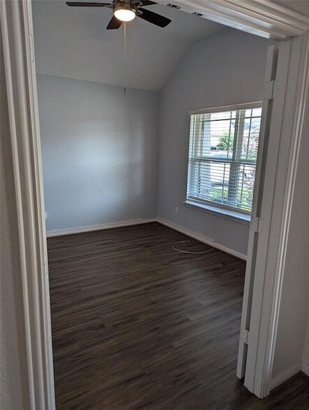 Building Photo - 124 Magdalene Way