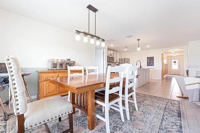 Building Photo - 8574 Triumph Cir