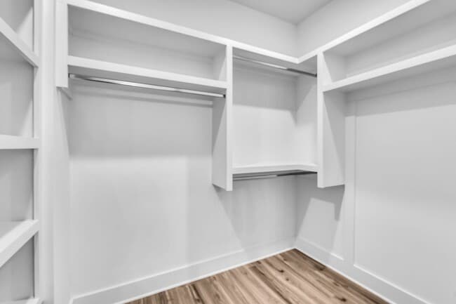 Building Photo - New build in West Nashville!