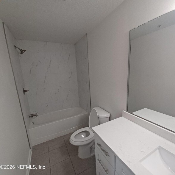 Building Photo - 575 Oakleaf Plantation Pkwy