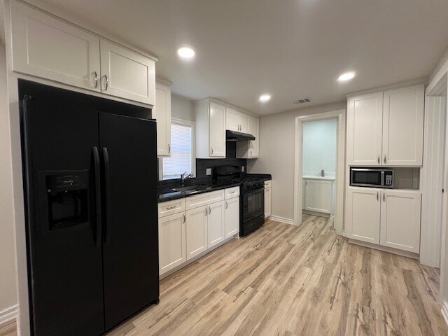 Building Photo - 407 Walton St