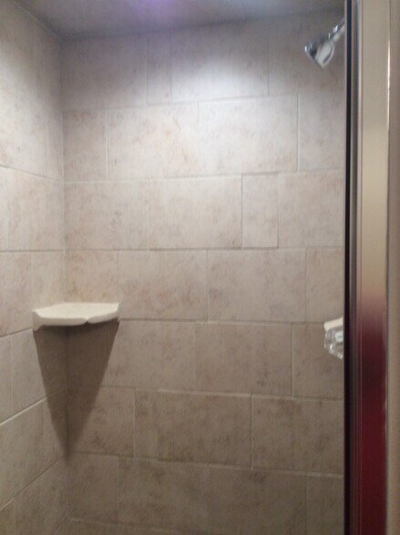 Building Photo - 12117 Foxglove Ct