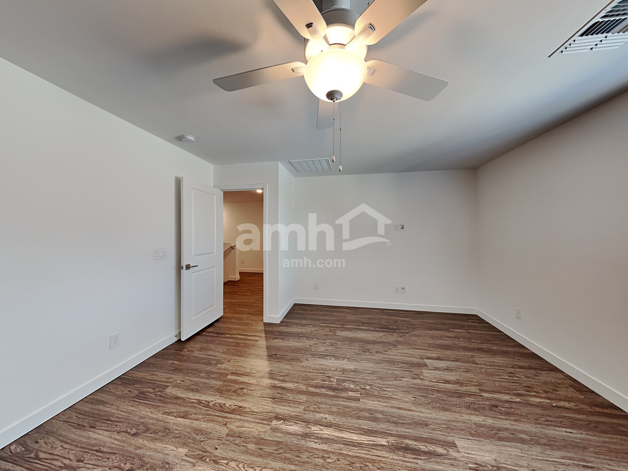 Building Photo - 10526 W Atlantis Wy