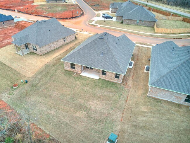 Building Photo - 12104 Rockbed Dr