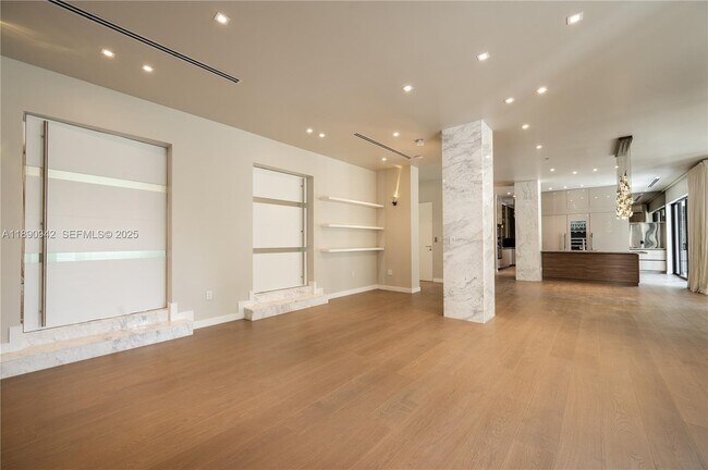 Building Photo - 11200 SW 60th Ave