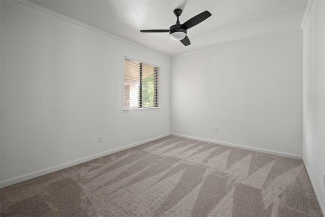 Building Photo - 6100 Danwood Dr