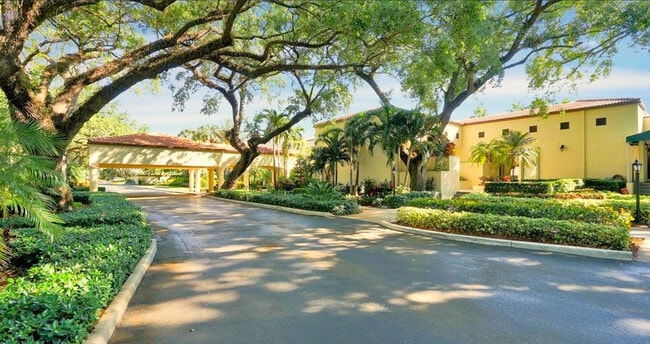 Building Photo - 9501 Seagrape Dr