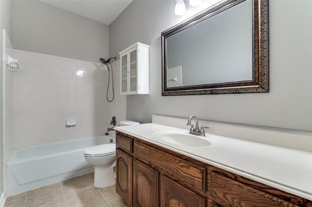 Building Photo - 1845 Avonlea Dr