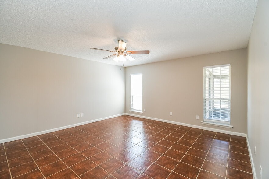 Building Photo - 2991 Quapaw Trail