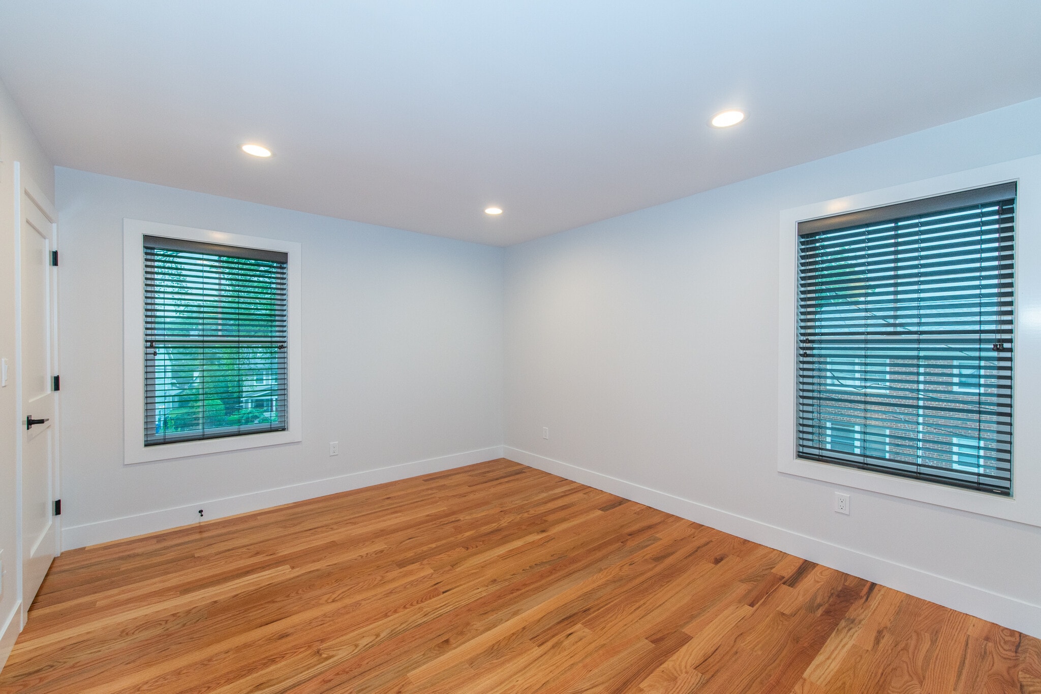 Building Photo - 360 Orange Rd