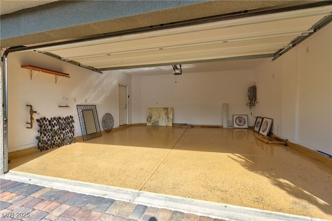 Building Photo - 7017 Pearl Hilltop Ct