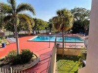 Building Photo - 820 NW 87th Ave