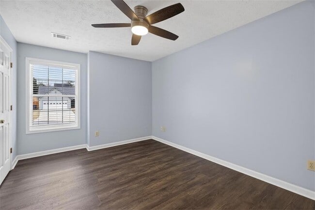 Building Photo - 5205 Maltdie Ct NE