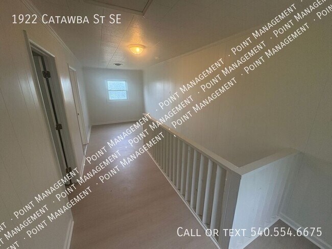 Building Photo - 1922 Catawba St SE