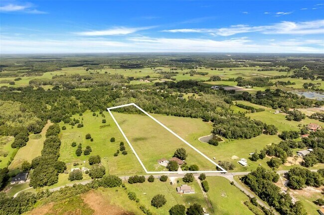 Building Photo - 13832 South Bay Lake Rd