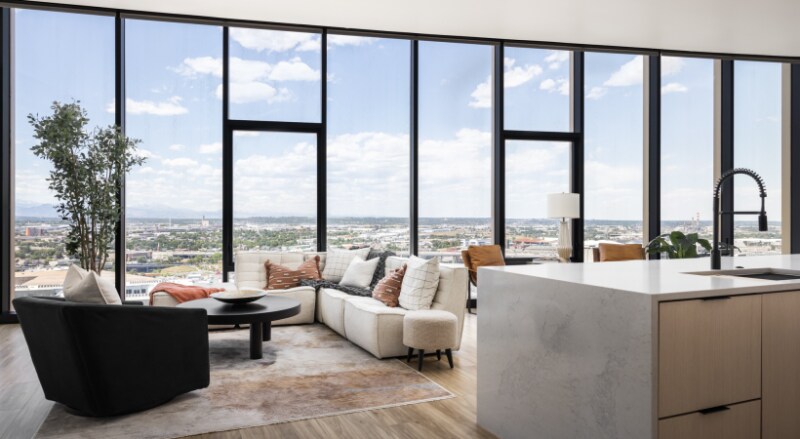 Building Photo - 3930 Blake St