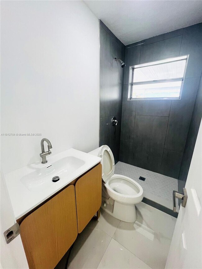 Building Photo - 15530 SW 295th Terrace