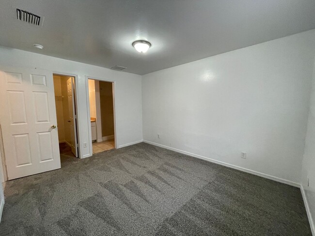 Building Photo - Now Available in Lehigh-3 Bedroom 2 Bath D...