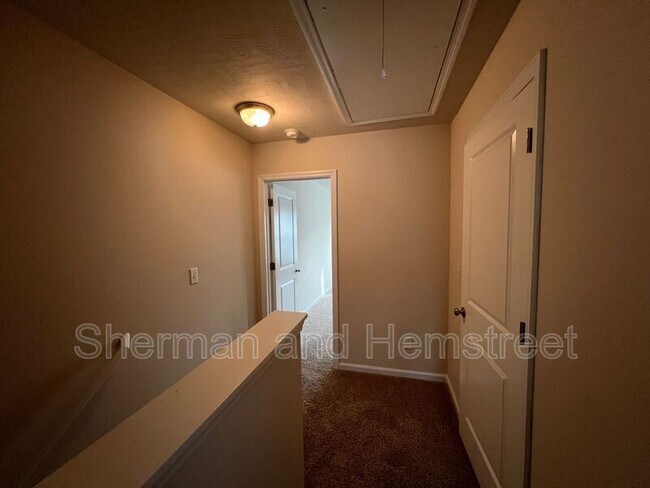 Building Photo - 1301 Joiner Cir