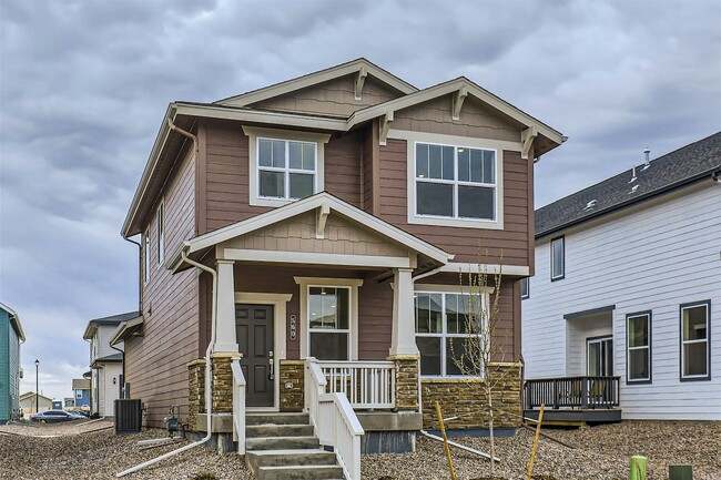 Building Photo - 560 Cottonwood Avenue