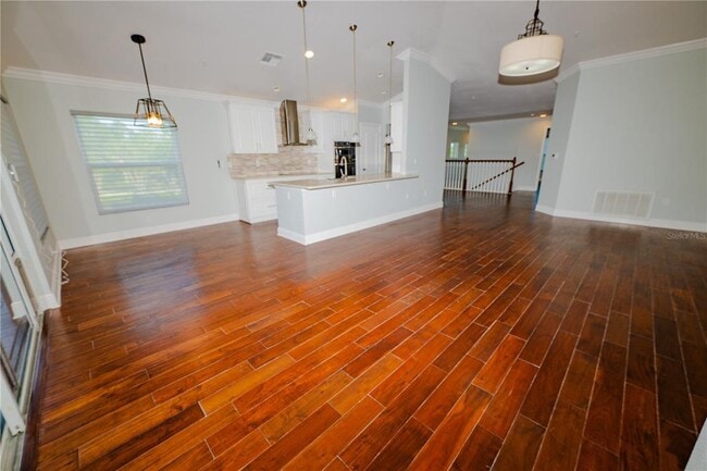 Building Photo - 8301 Foster Dr