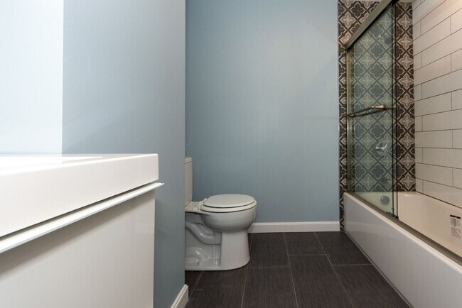 Building Photo - Kenmore Square Brownstone