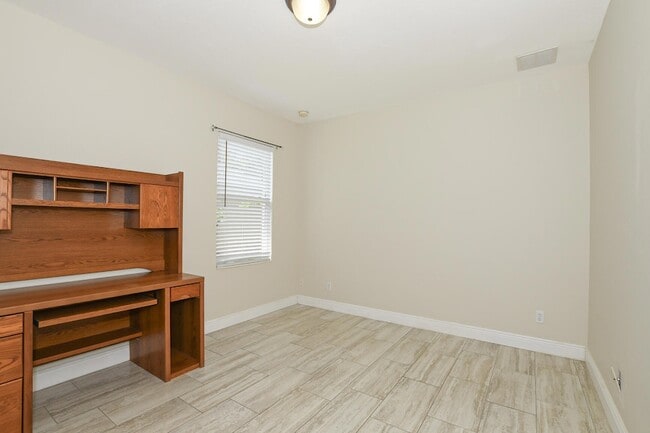 Building Photo - 1273 Scarlet Oak Cir