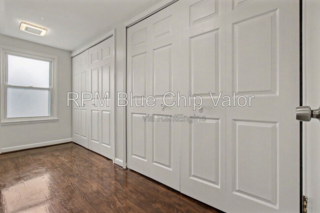 Building Photo - 3942 Hemphill Way