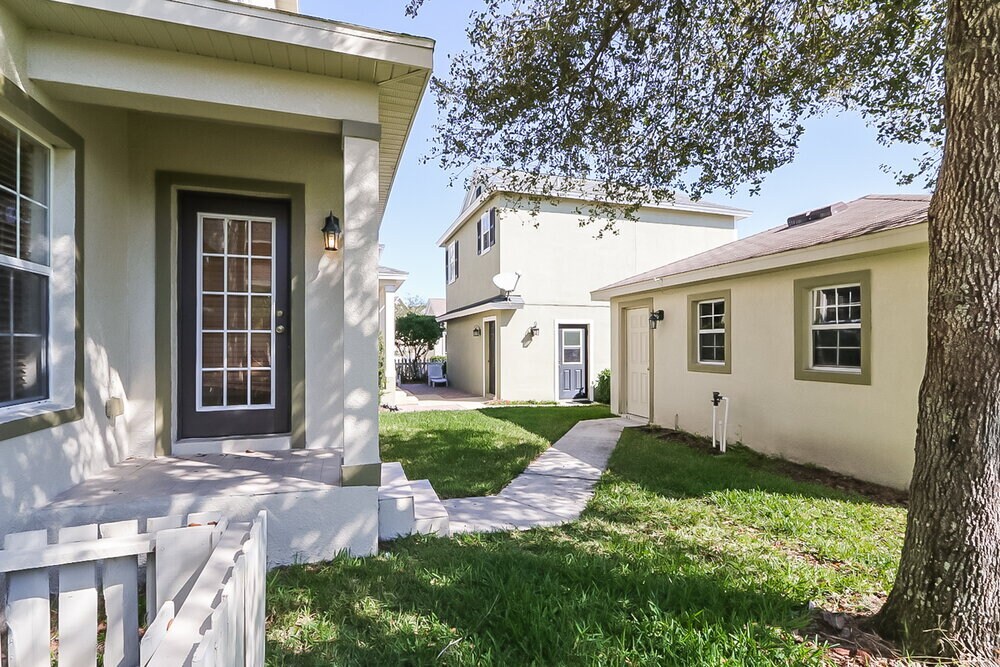 Building Photo - 16217 Bridgewalk Dr