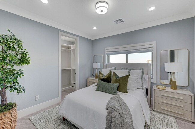 Building Photo - Distinctive Fully Furnished Estate in The Canyons!