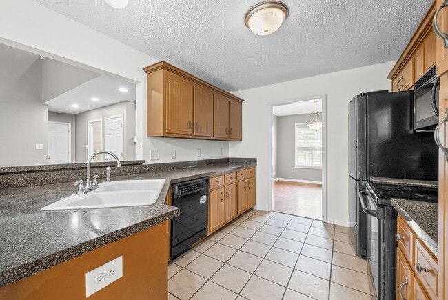 Building Photo - 3838 Aly Sheba Dr