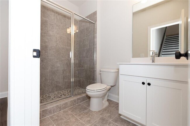 Building Photo - 1024 Miranda Ter