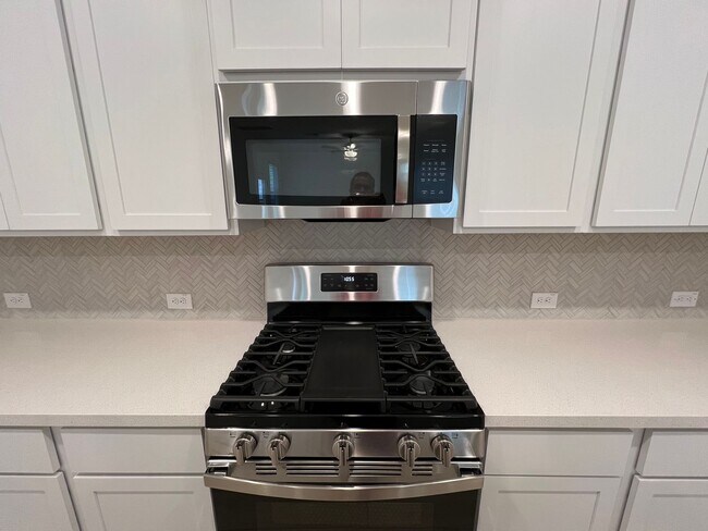 Building Photo - 204 Doodle Ln