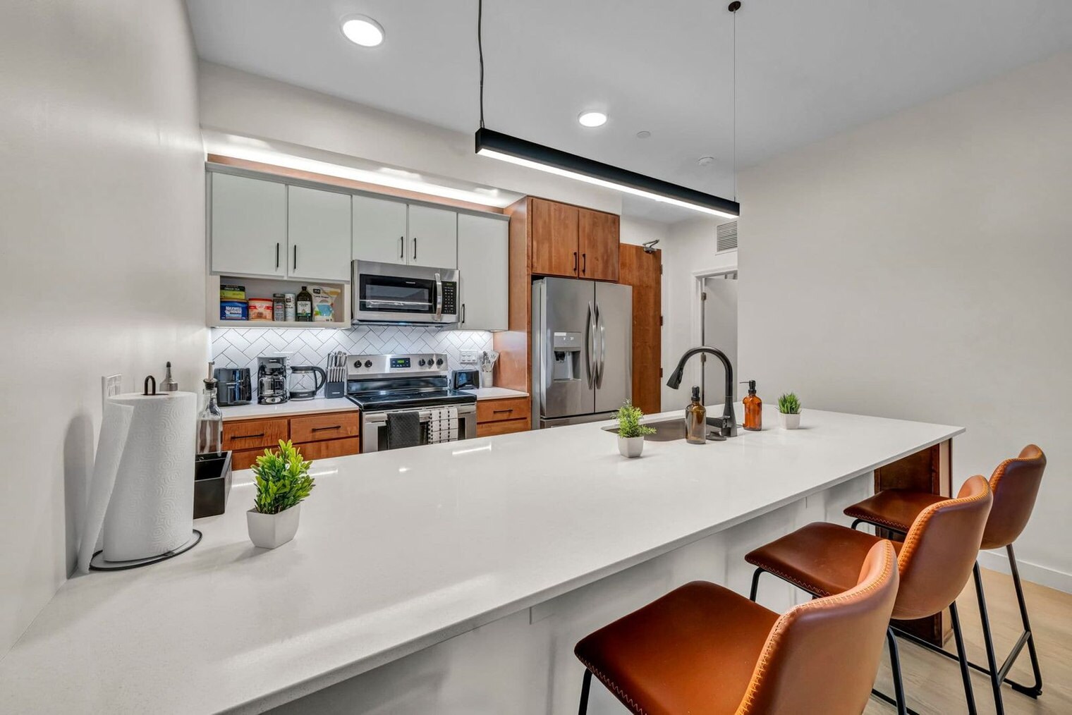 Building Photo - 2189 Cornell Rd