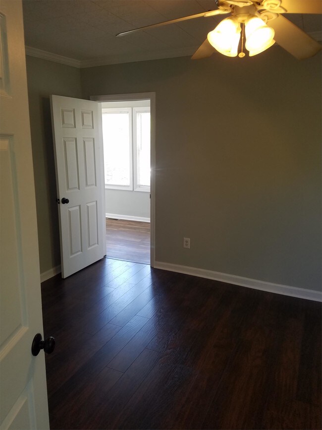 Building Photo - 650 N Black Horse Pike