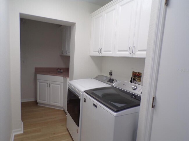 Building Photo - 3804 Turtle Dove Blvd